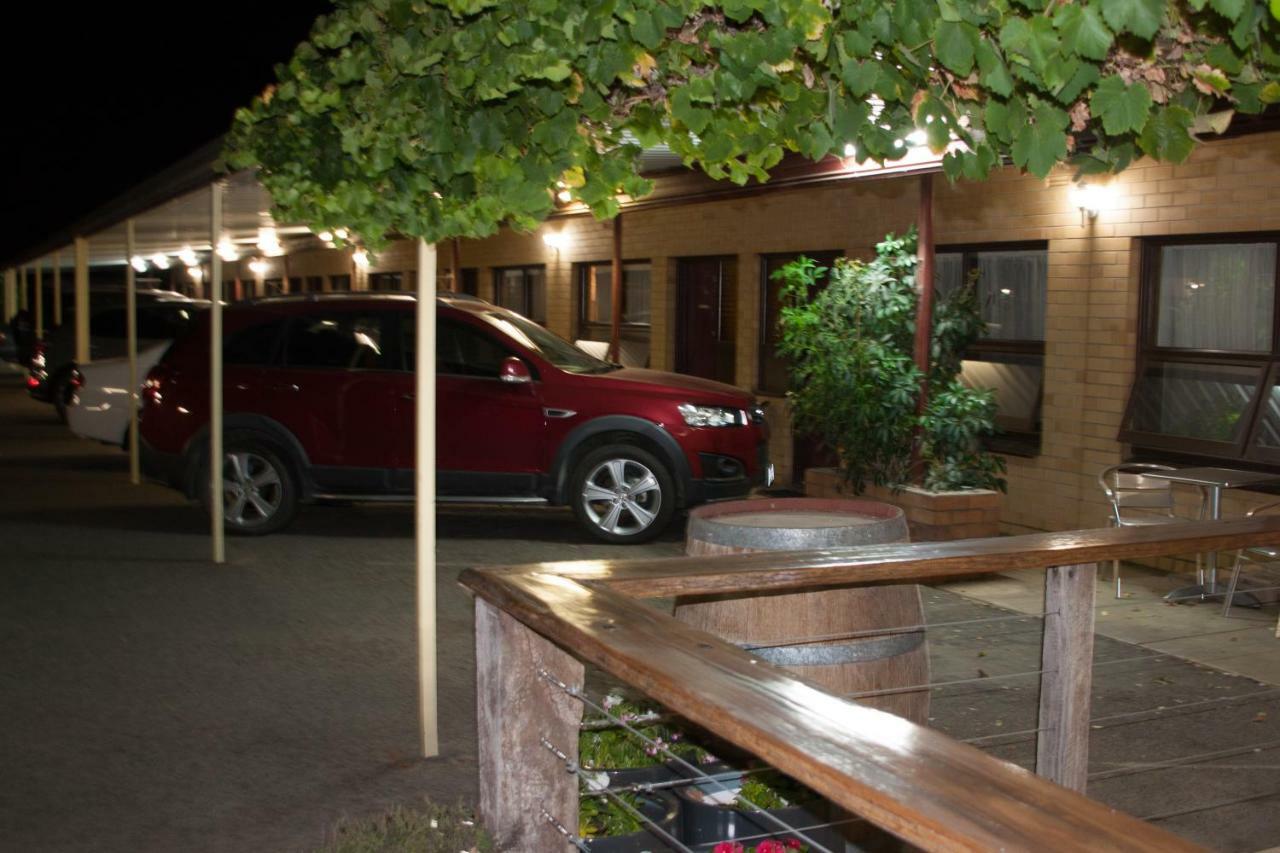 Angaston Vineyards Motel Buitenkant foto